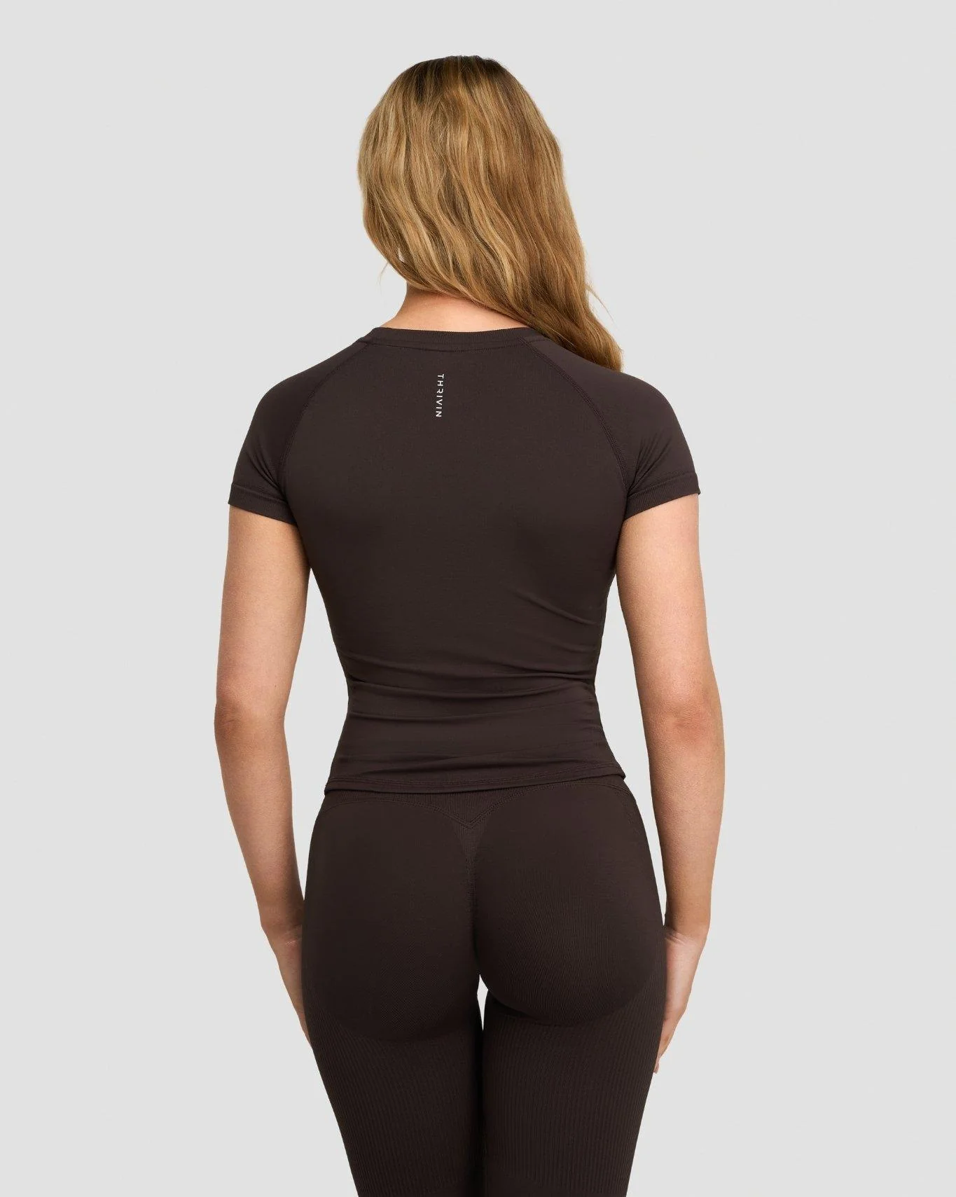 Elevate™ Compression T-shirt | Coffee - Image 4