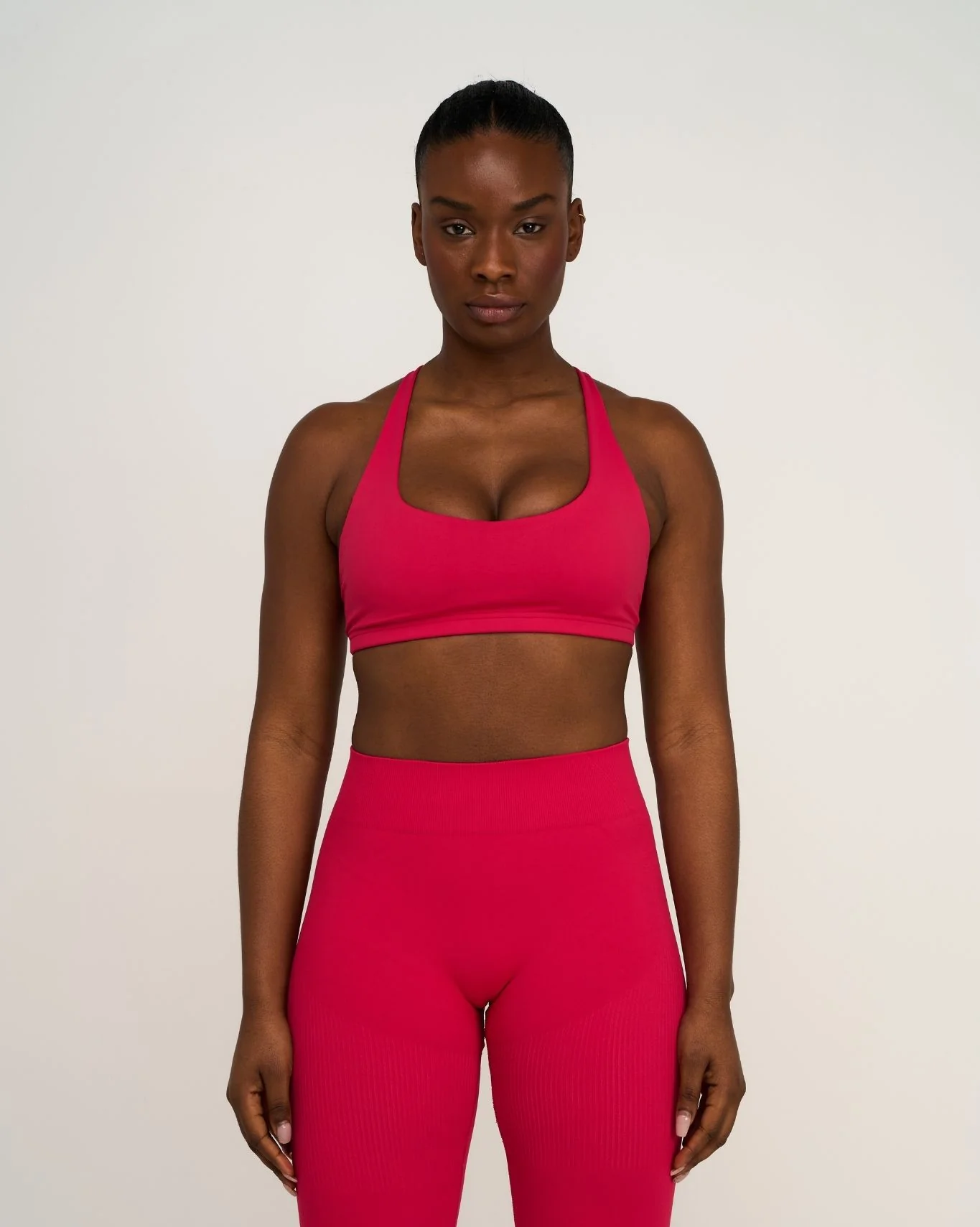 Elevate™ Sculpting Medium Impact Multiway Bra | Strawberry - Image 3