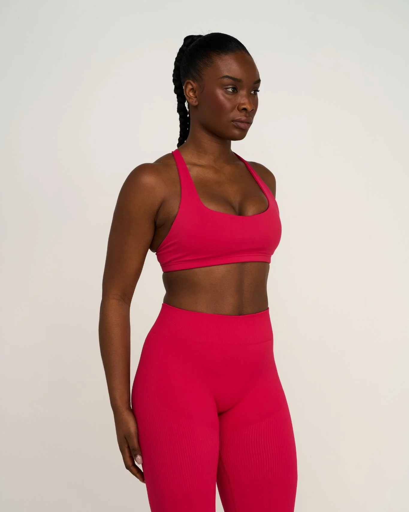 Elevate™ Sculpting Medium Impact Multiway Bra | Strawberry - Image 4