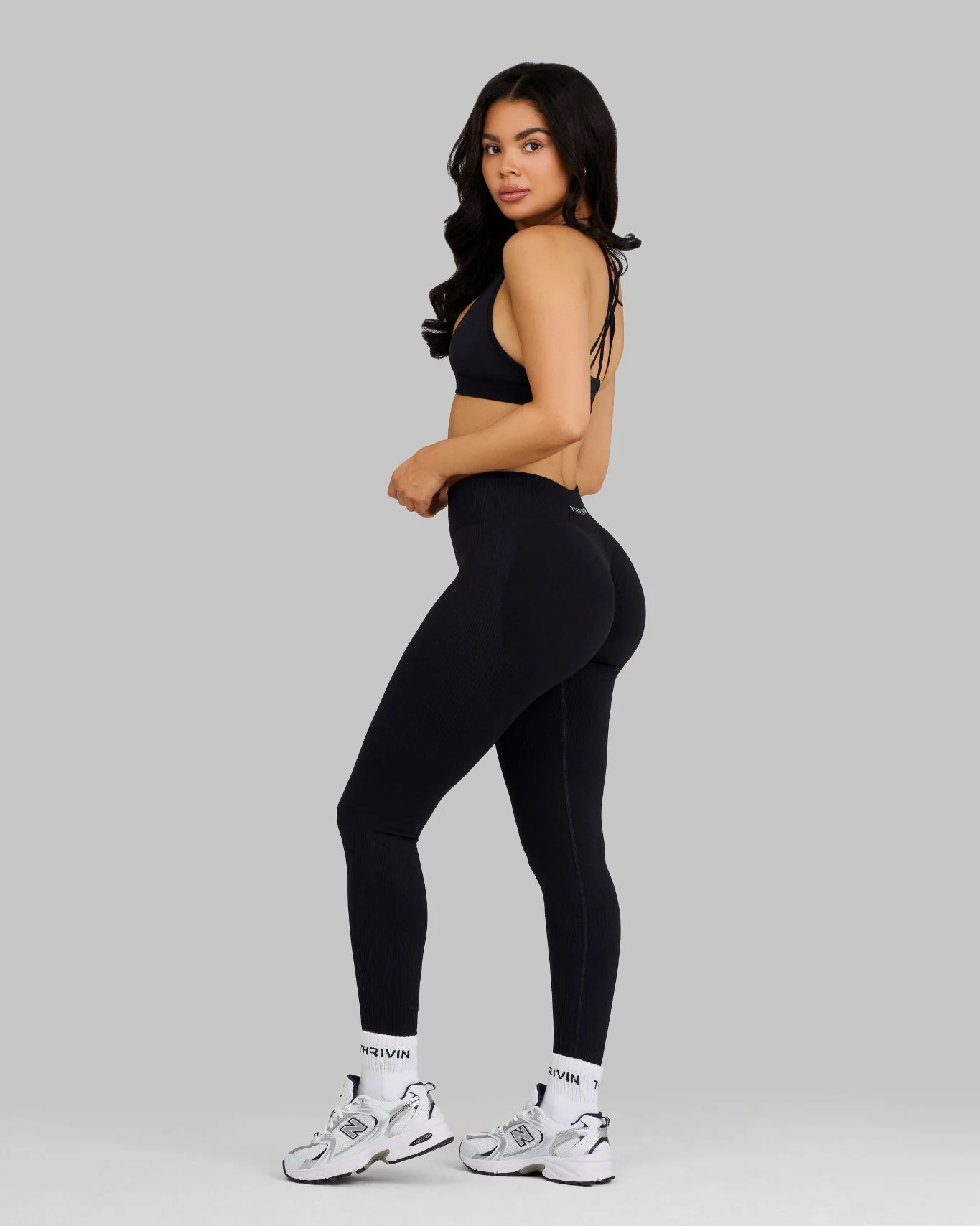 Elevate™ Sculpting Mid Waist Scrunch Leggings | Night Black - Image 4