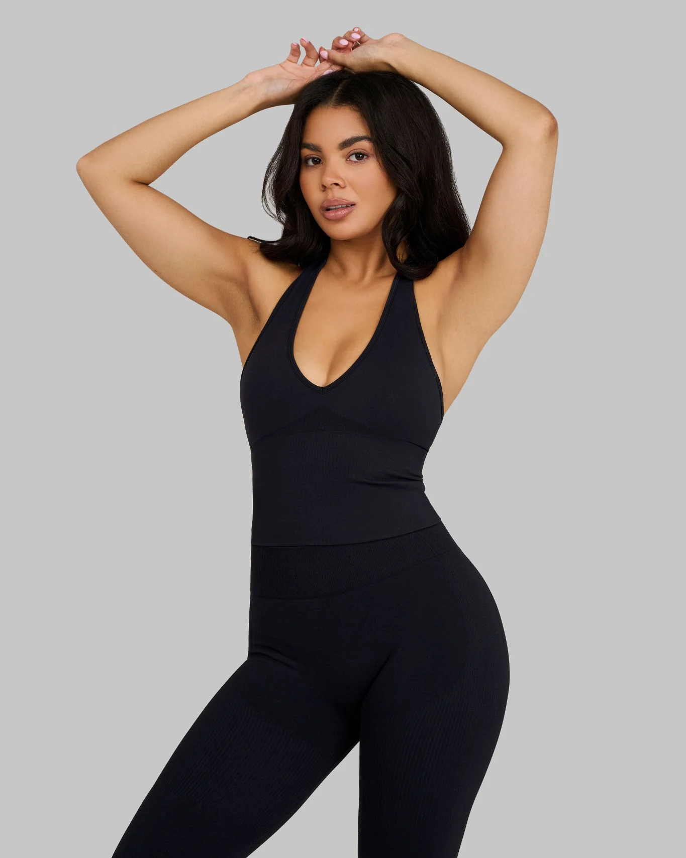 Elevate™ Sculpting Seamless Halterneck Top | Night Black - Image 3