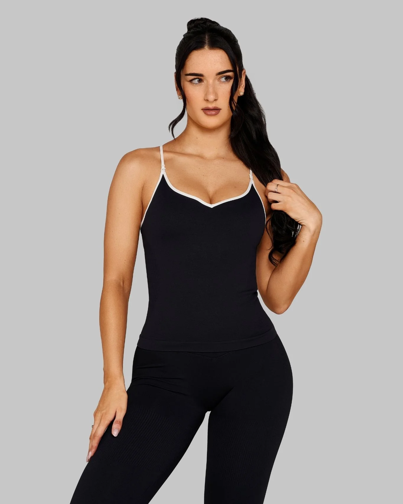 Outline Sweetheart Tanktop | Night Black - Image 3